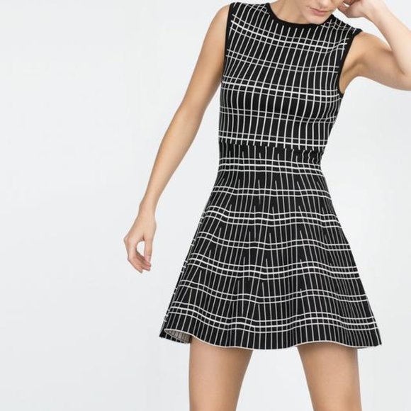 ZARA Black White Knit Fit and Flare Mini Dress NEW - Picture 2 of 7